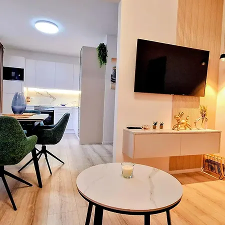 Apartman Marini *